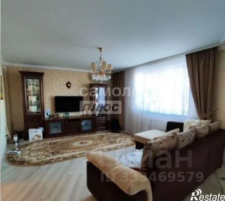 3-комн квартира проспект Комарова, 22 к1,  д. 22 к1