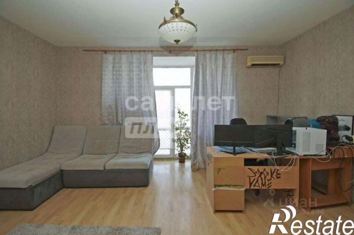 4-комн квартира проспект Карла Маркса, 10,  д. 10