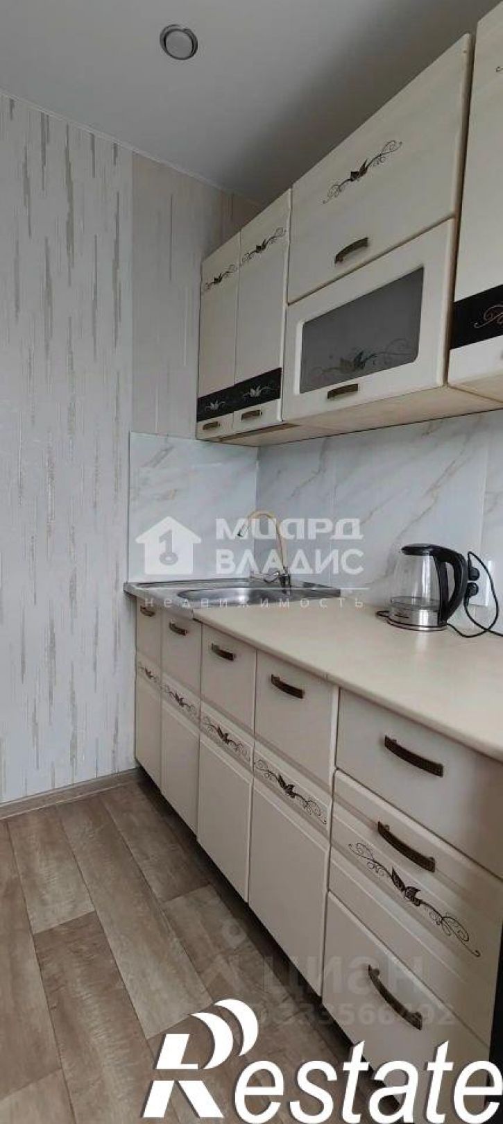 1-комн квартира улица Молодова, 6,  д. 6