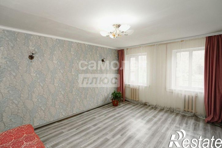3-комн квартира Универсальная улица, 9,  д. 9
