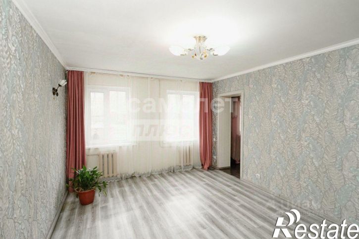 3-комн квартира Универсальная улица, 9,  д. 9