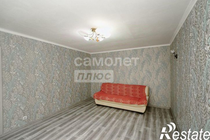 3-комн квартира Универсальная улица, 9,  д. 9
