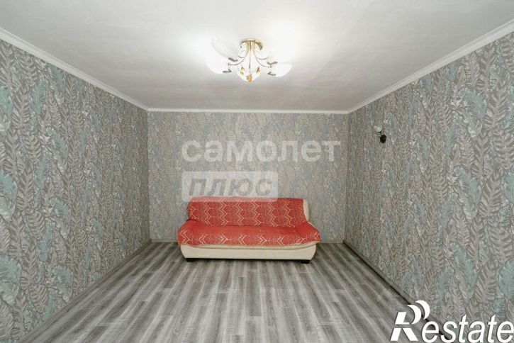 3-комн квартира Универсальная улица, 9,  д. 9