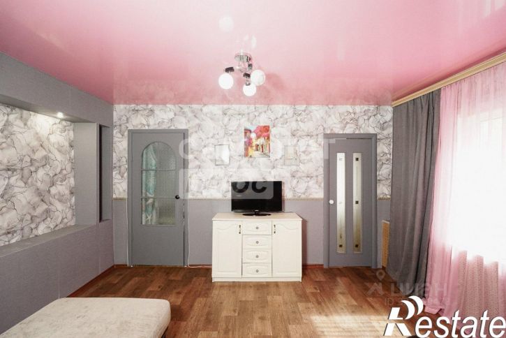 3-комн квартира Универсальная улица, 9,  д. 9