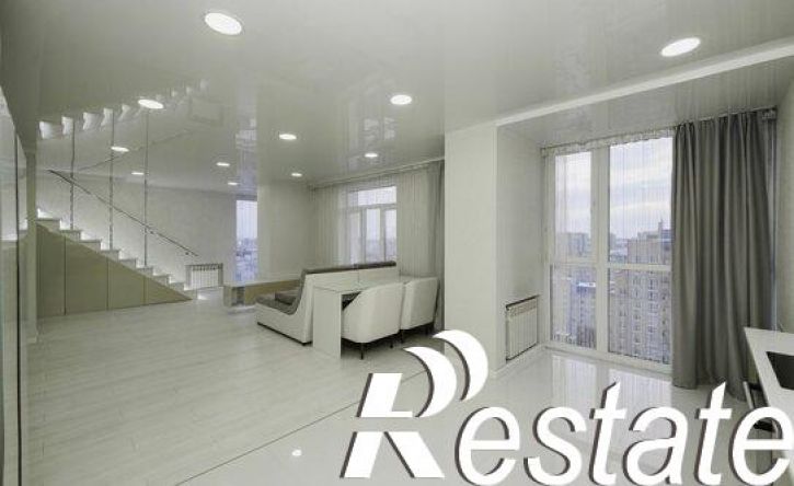 2-комн квартира проспект Комарова, 15 к1,  д. 15 к1