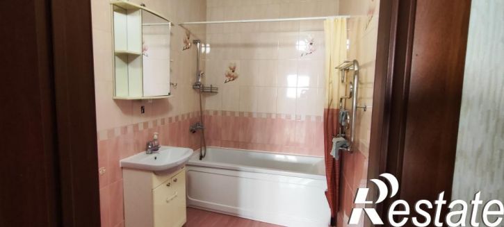 2-комн квартира ул Светловская, 6