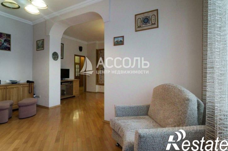 6-комн квартира проспект Карла Маркса, 10,  д. 10