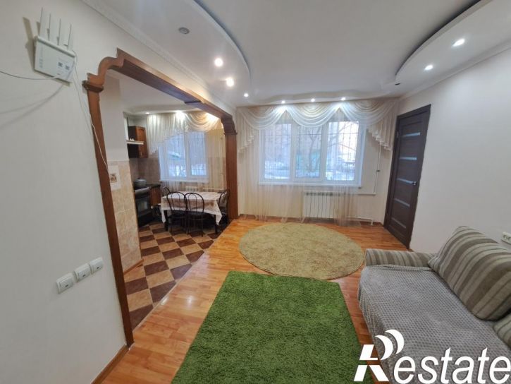 3-комн квартира ул Труда, 3