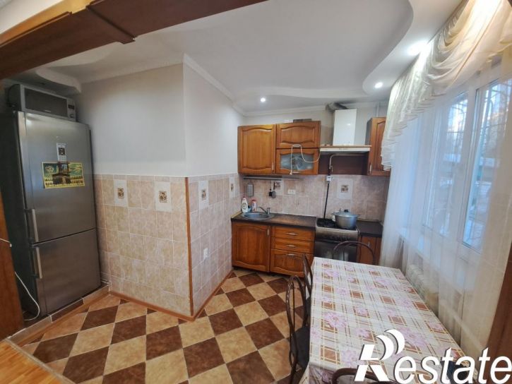 3-комн квартира ул Труда, 3