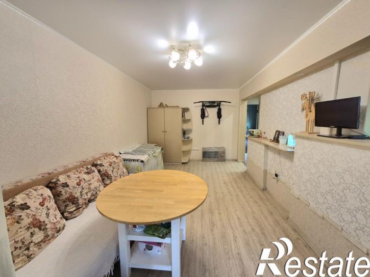 3-комн квартира ул Лукашевича, 15/г