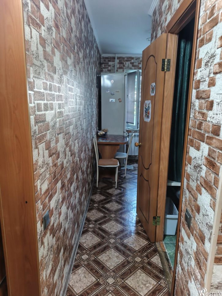 1-комн квартира Арнольда Нейбута , 64