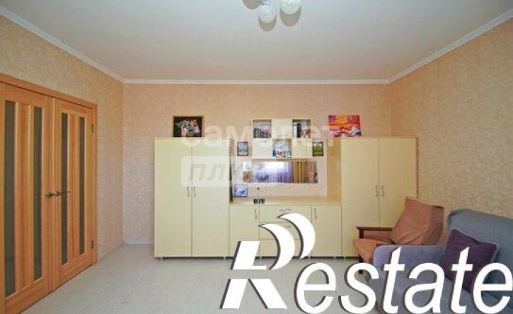 3-комн квартира улица Пархоменко, 23А,  д. 23А