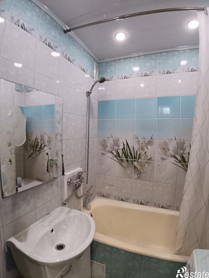 3-комн квартира ул. Глинки, 1