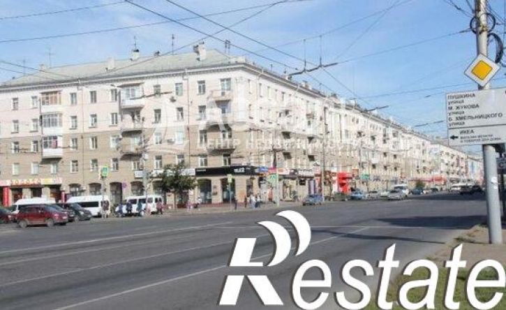 6-комн квартира проспект Карла Маркса, 10,  д. 10