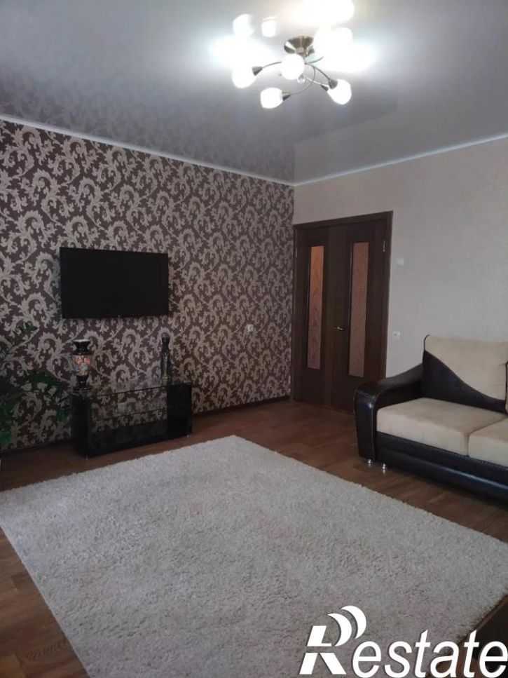 2-комн квартира ул Шакурова, 8к3