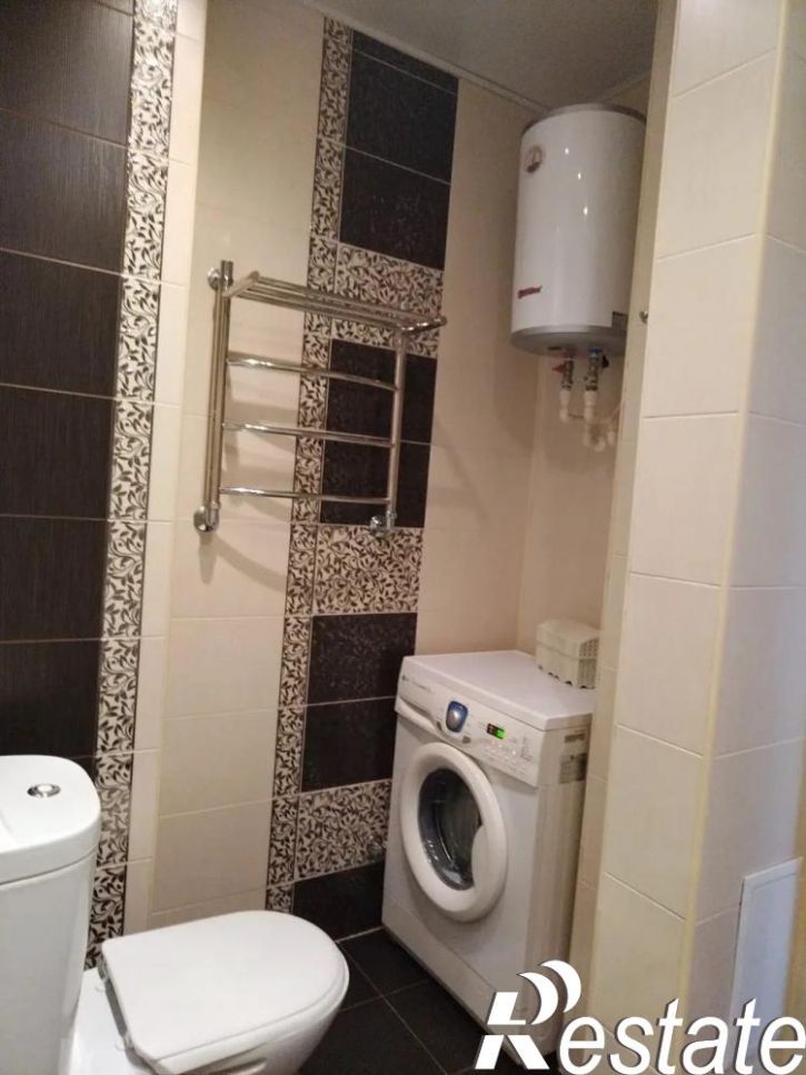 2-комн квартира ул Шакурова, 8к3