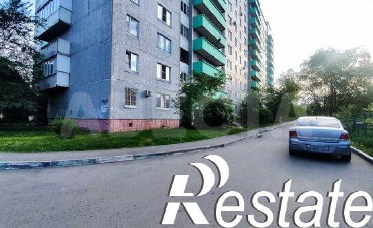 2-комн квартира улица Дианова, 12/1,  д. 12/1