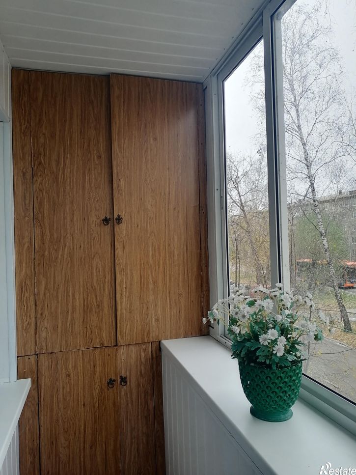 3-комн квартира 75 Гвардейской бригады, 16