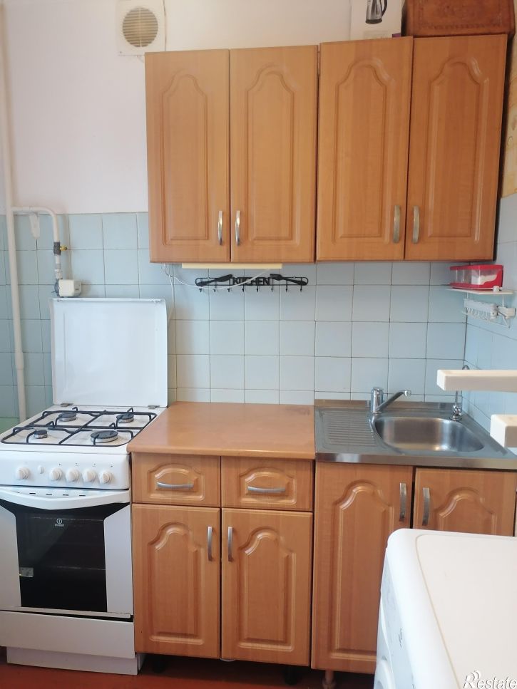 3-комн квартира 75 Гвардейской бригады, 16