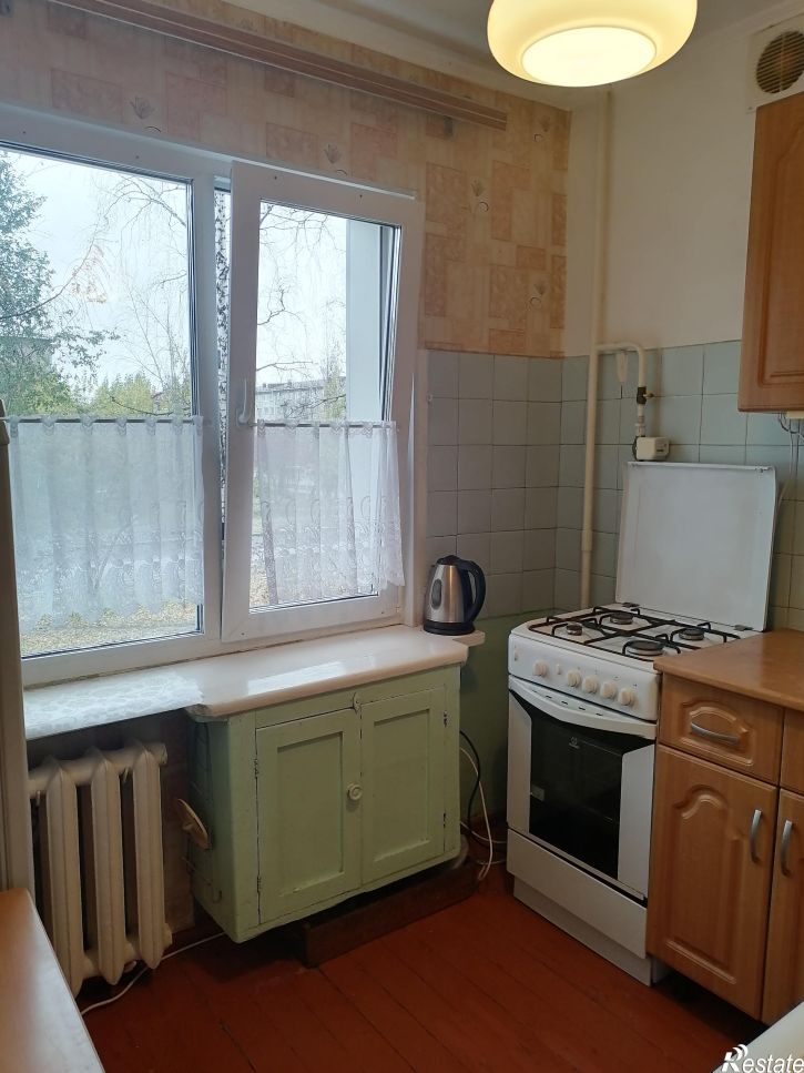 3-комн квартира 75 Гвардейской бригады, 16
